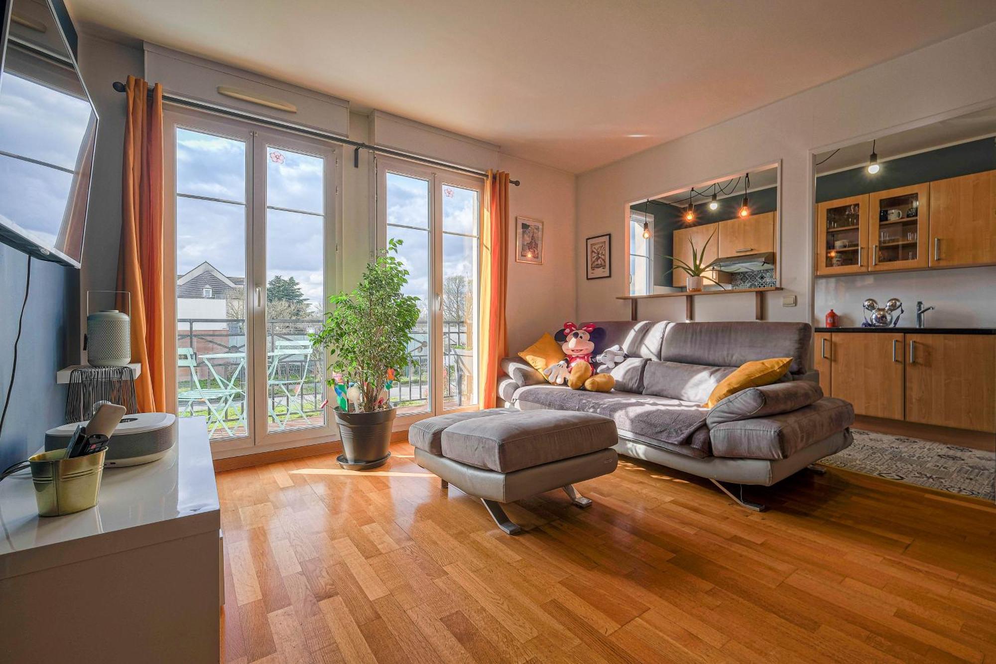 Apart' Minnie - Disneyland Paris - 3 Bedrooms - Parking Prive มานี-เลอ-องเกรอ ภายนอก รูปภาพ