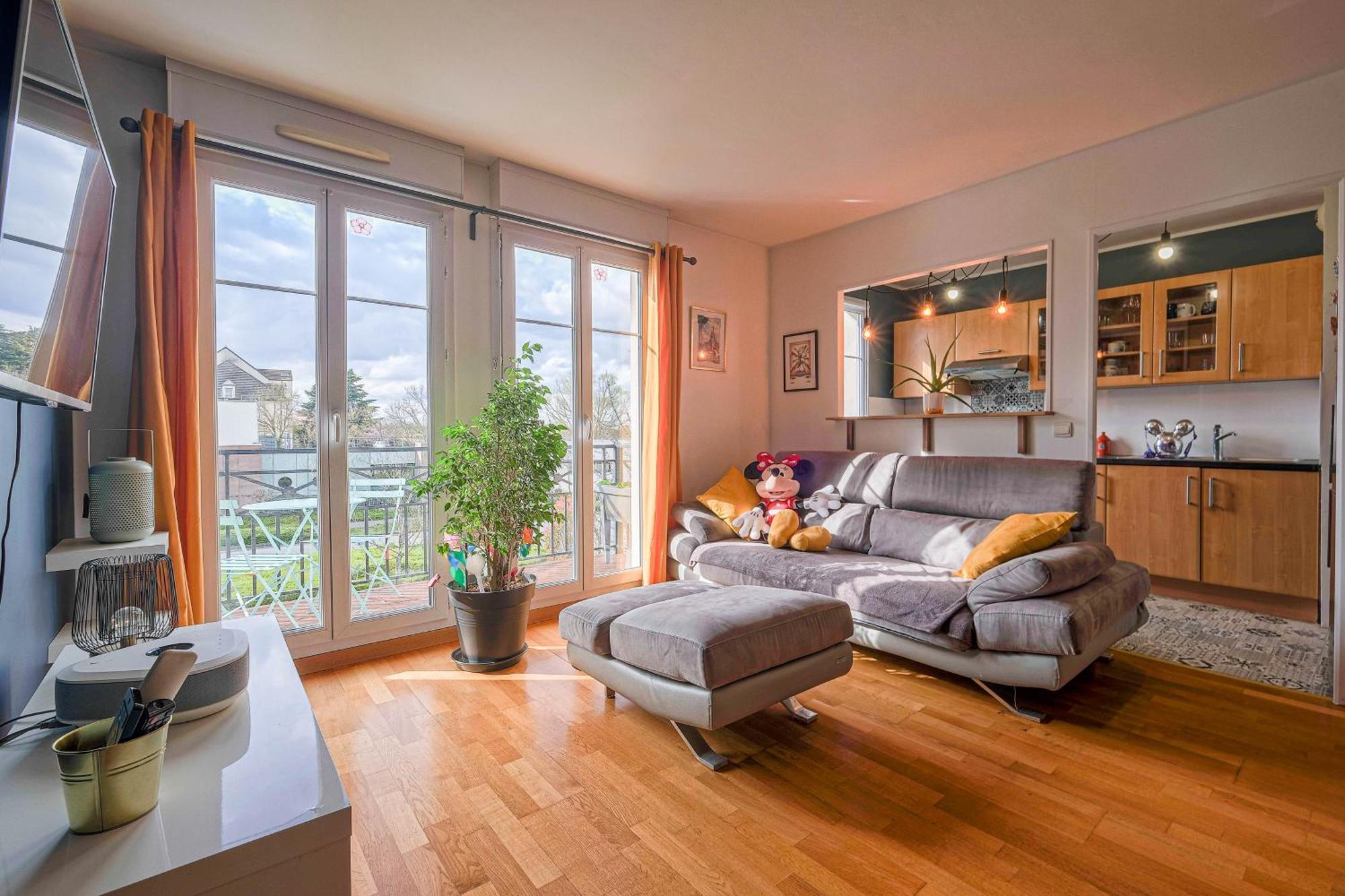 Apart' Minnie - Disneyland Paris - 3 Bedrooms - Parking Prive มานี-เลอ-องเกรอ ภายนอก รูปภาพ
