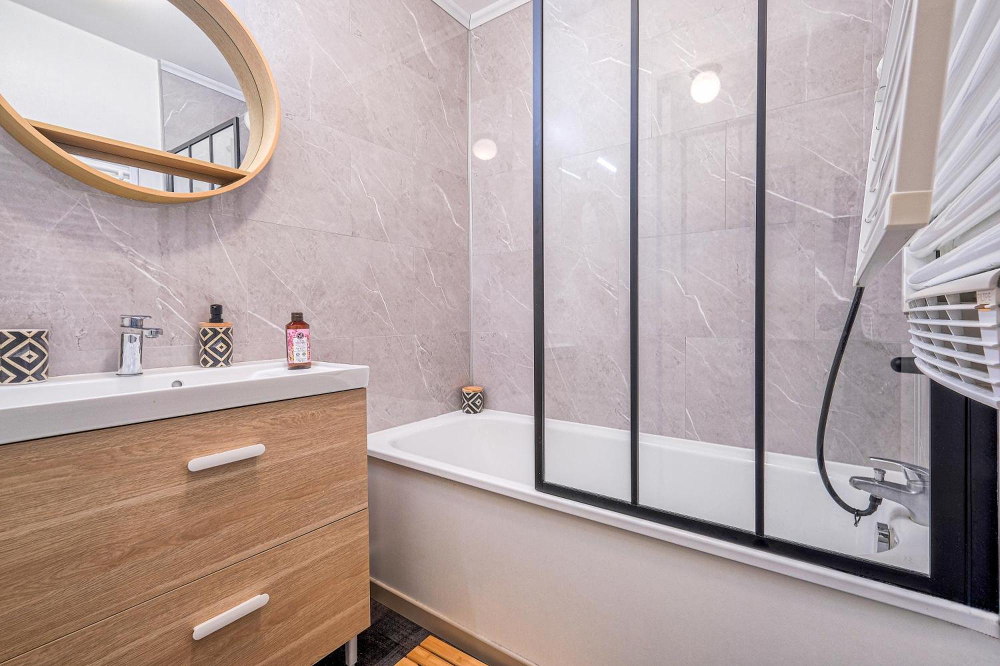 Apart' Minnie - Disneyland Paris - 3 Bedrooms - Parking Prive มานี-เลอ-องเกรอ ภายนอก รูปภาพ